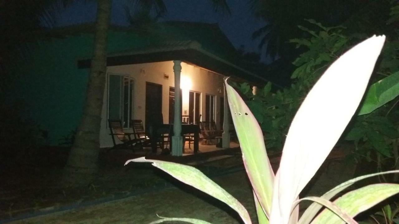 Theepan'S Home 尼拉瓦利 外观 照片