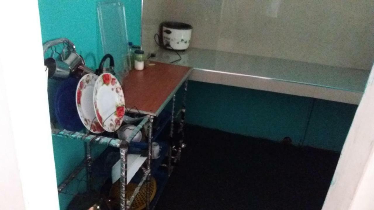 Theepan'S Home 尼拉瓦利 外观 照片